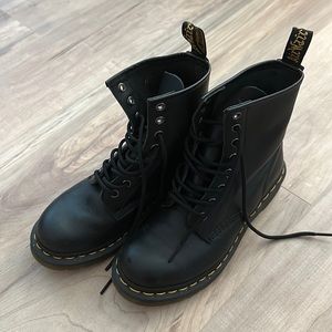 Doc Martens Size 6 / EU 37 Black